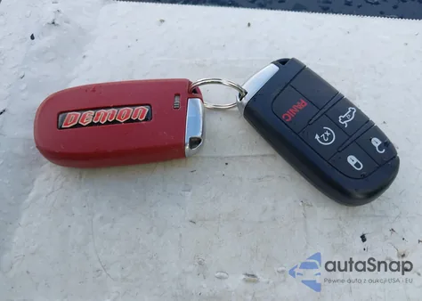 2017 Chrysler 300 300S Alloy Edition z USA, uszkodzony, nr VIN 2C3CCABG8HH506143